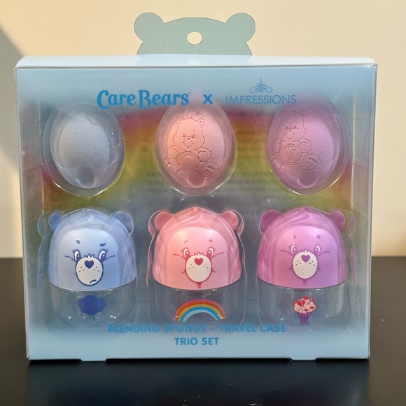 Care Bears Blending Sponge + Travel Case Trio Set - Picture 2 of 3